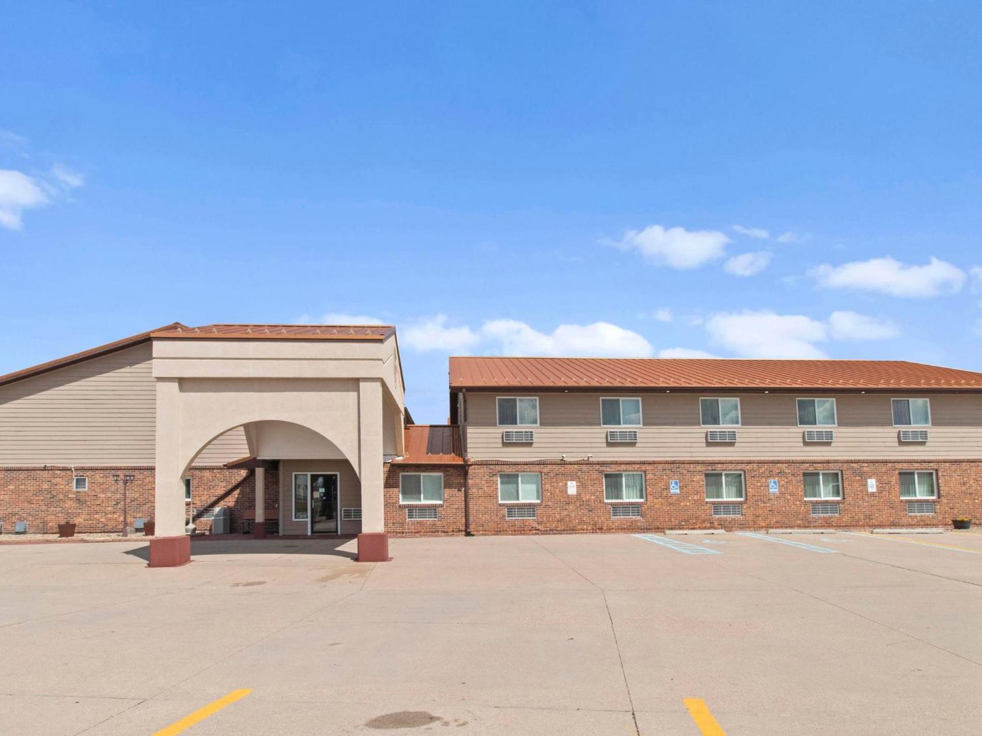 Super 8 By Wyndham Ogallala Exterior foto